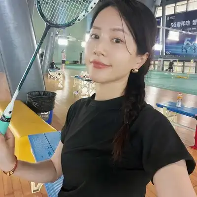 杨娜辉
